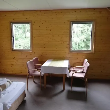 Luna Guest house *